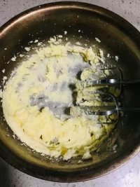 奶酪杏仁玛德琳步骤5