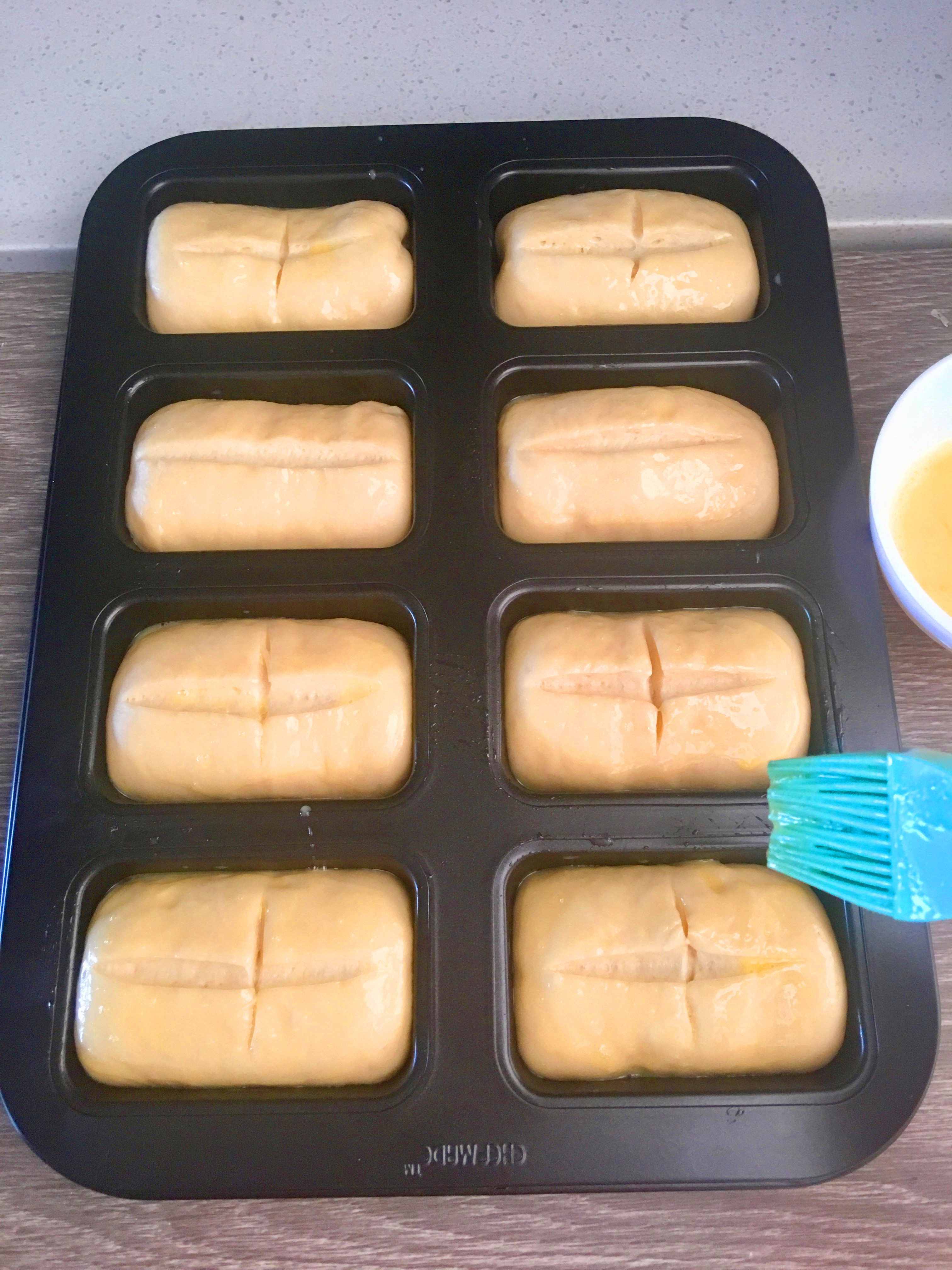 小葱乳酪餐包步骤17