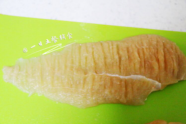 香酥煎鸡排步骤3