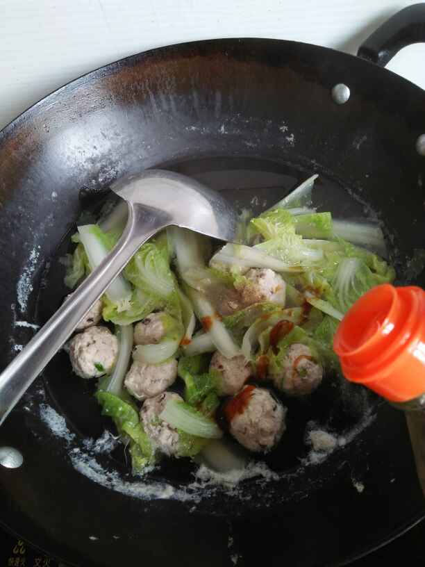 香菇肉丸小白菜汤步骤12