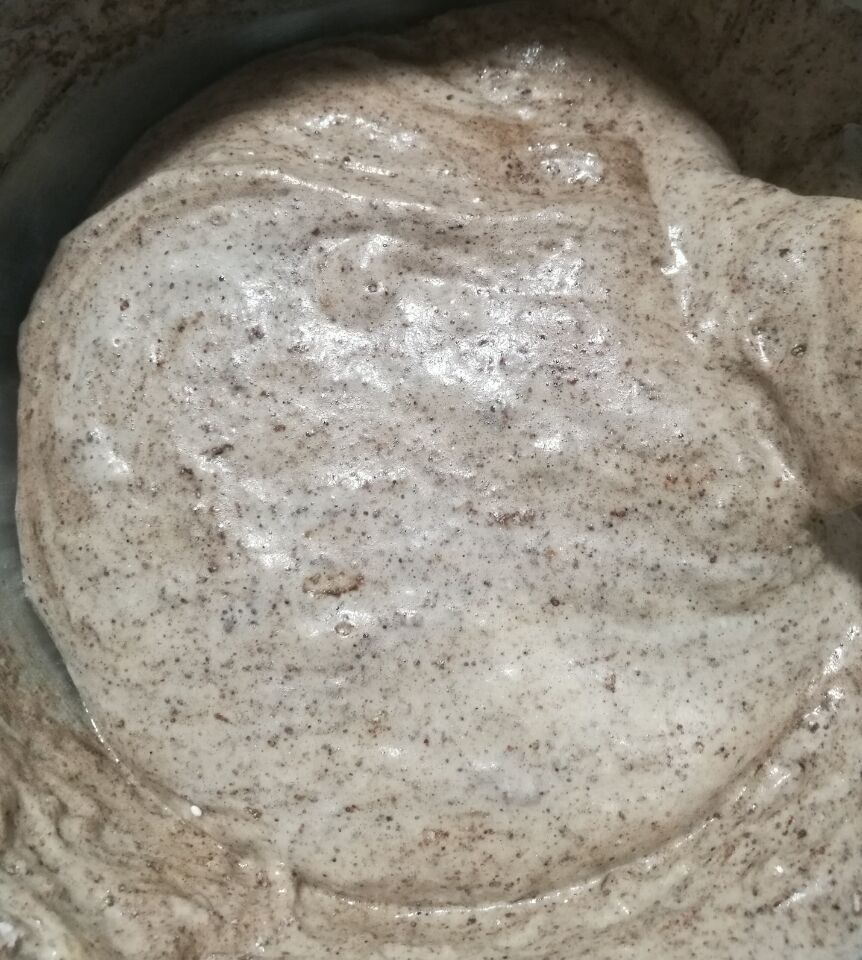 巧克力豆甜甜圈蛋糕步骤7