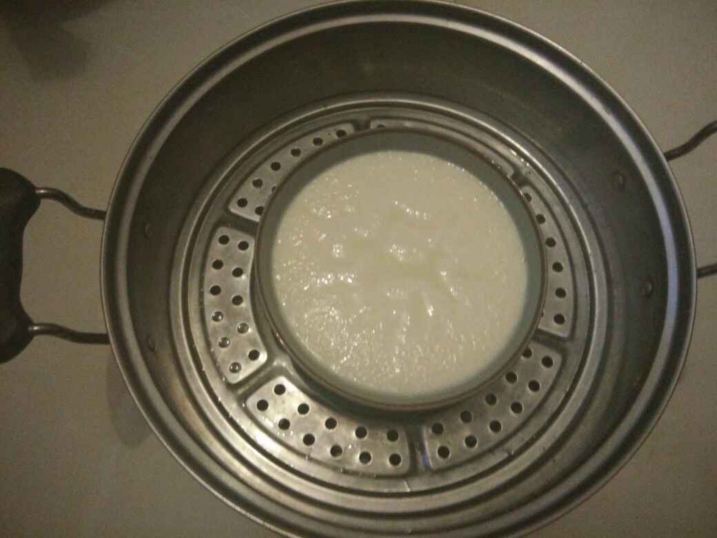 浇汁牛奶鸡蛋羹步骤9