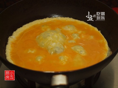 红萝卜炒蛋步骤6