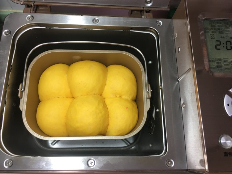 面包机版胡萝卜吐司步骤12