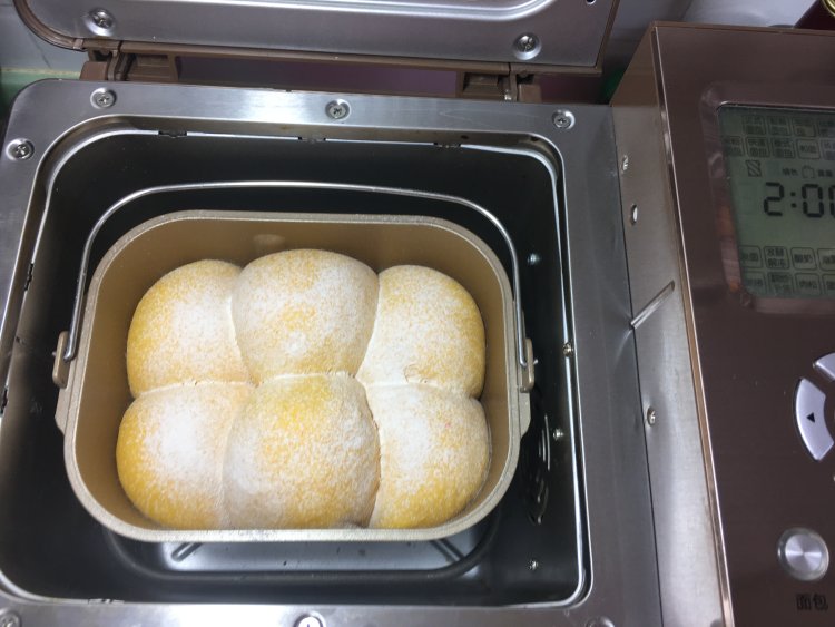 面包机版胡萝卜吐司步骤13