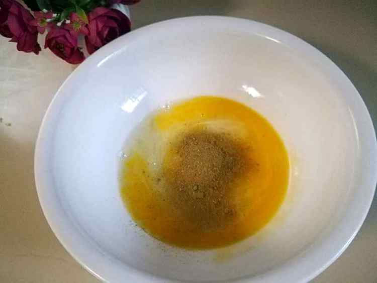 葱香土豆丝鸡蛋饼步骤3