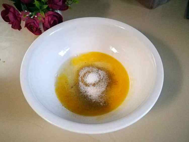 葱香土豆丝鸡蛋饼步骤4