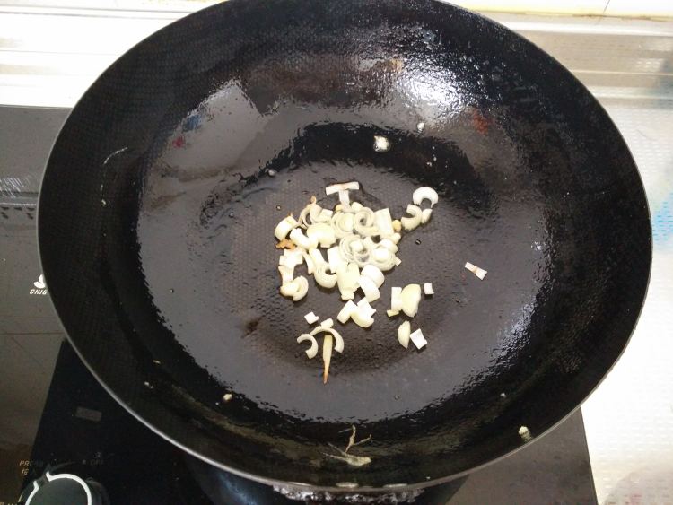 糖醋木耳鸡蛋步骤6