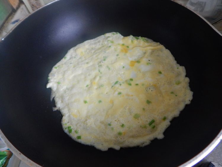 土豆蛋皮卷饼步骤4