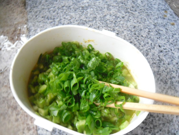 鸡蛋煎苦瓜步骤6