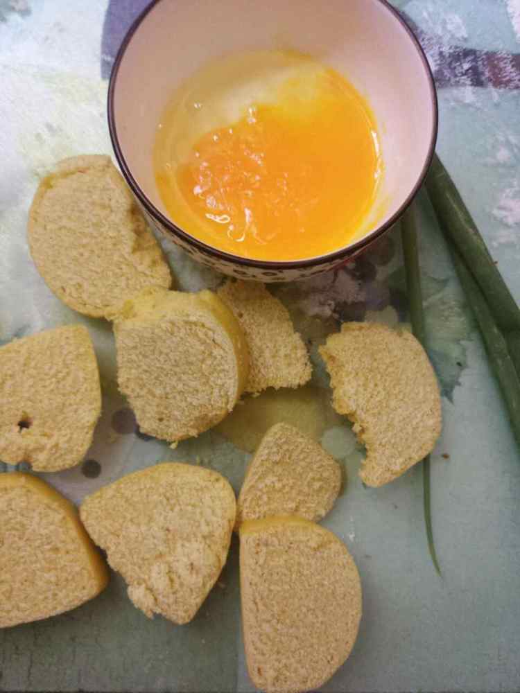 椒盐煎馍片步骤2