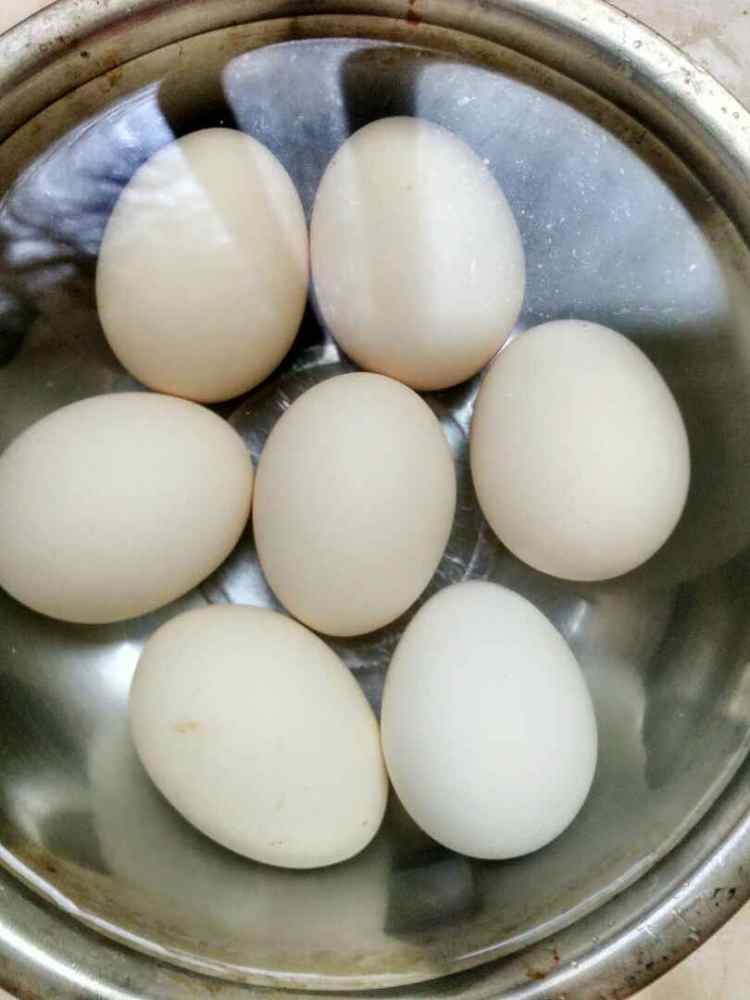 五香卤鸡蛋步骤2