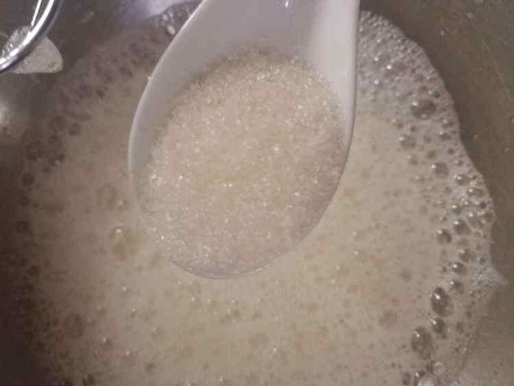 蓝莓果酱蛋糕卷步骤5
