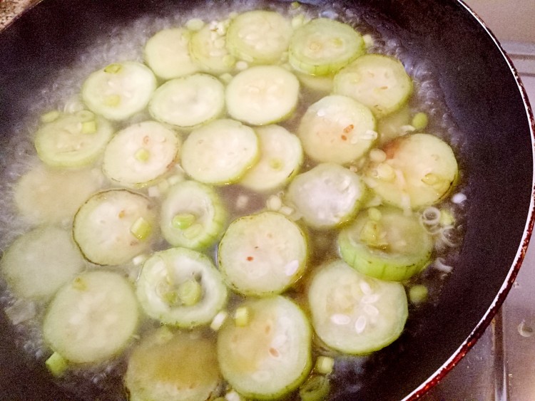 蛋瓜饭步骤10