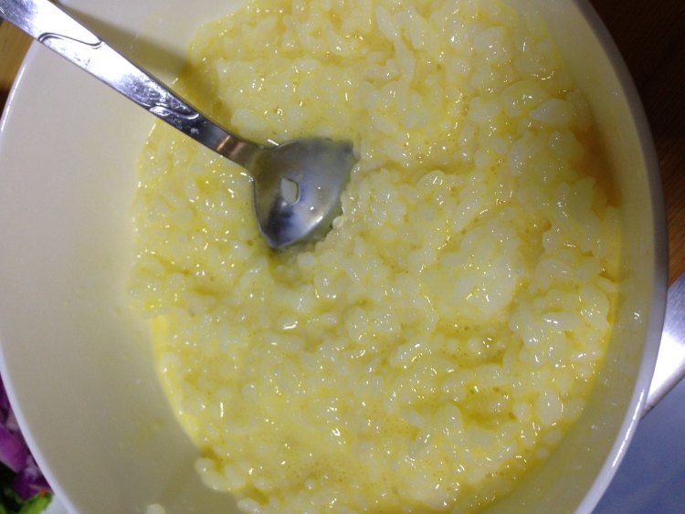 什锦蔬菜炒饭步骤2