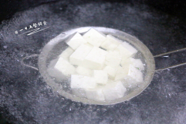 豆腐生菜手指条步骤2