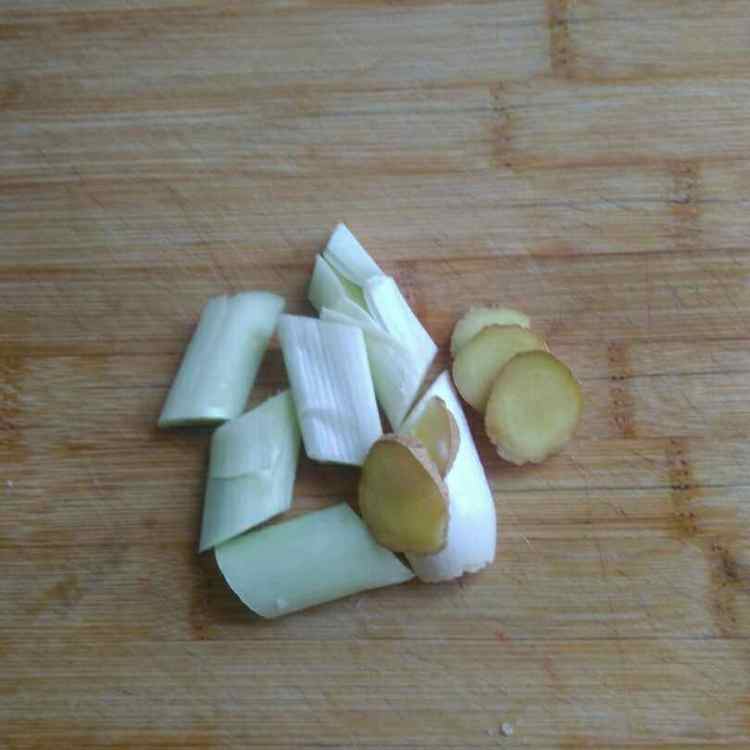 肥肠面步骤5