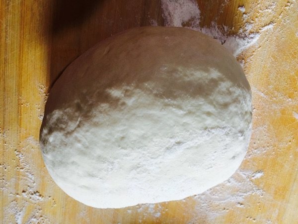韭菜鸡蛋馅饺子步骤1