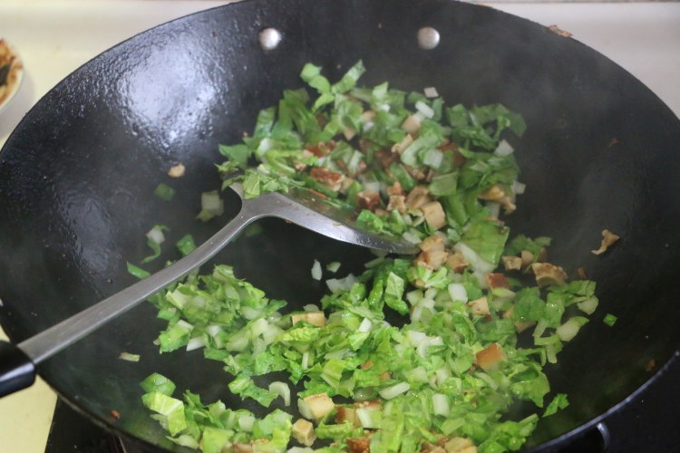 香干青菜炒饭步骤6