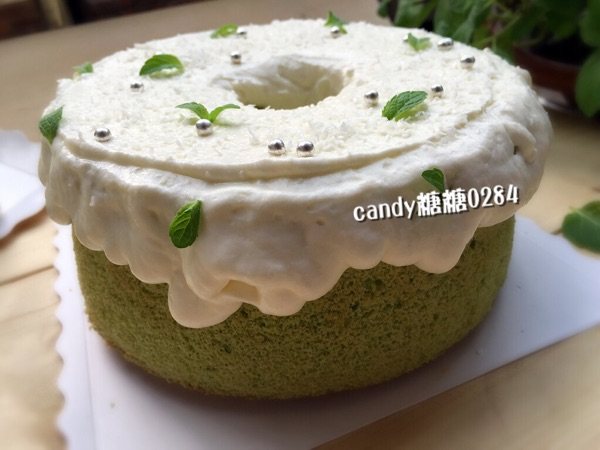 菠菜翠绿戚风蛋糕步骤15