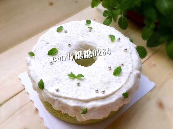 菠菜翠绿戚风蛋糕步骤16