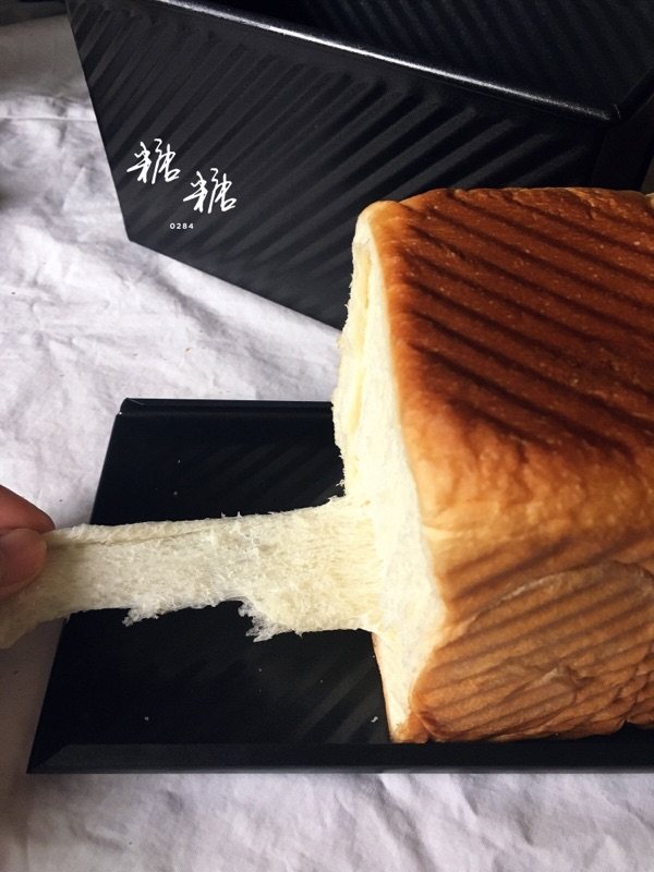 百变造型吐司步骤18