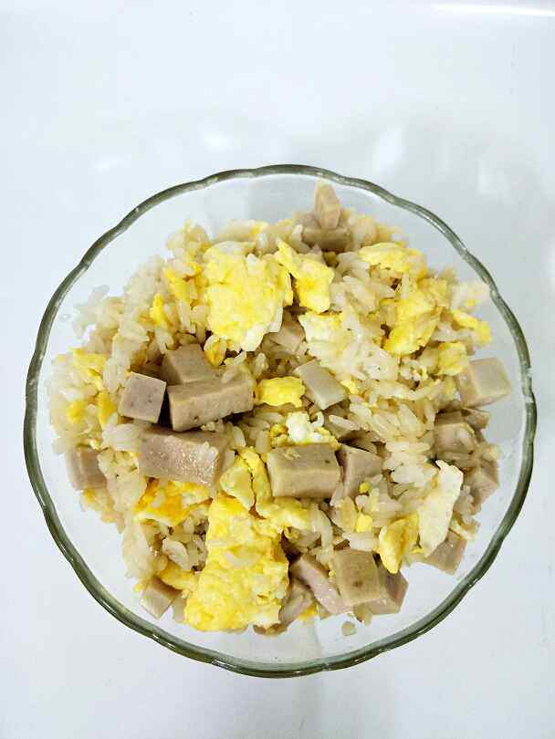 肉糕鸡蛋炒饭步骤6