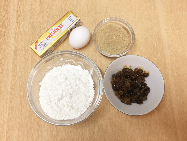 葡萄干小饼干步骤1