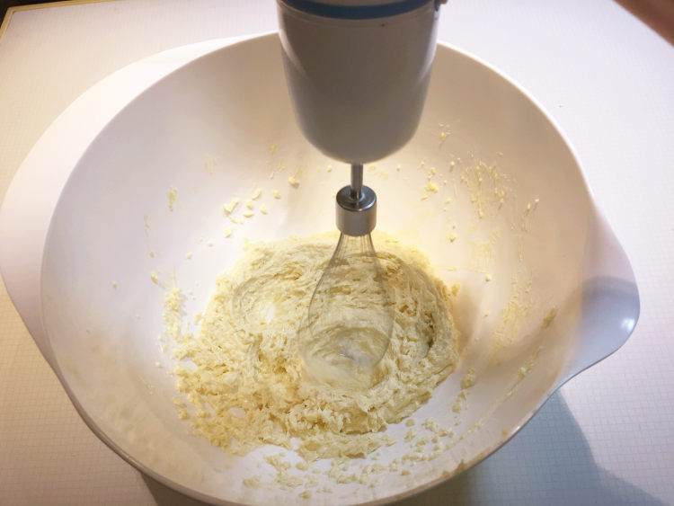葡萄干小饼干步骤4