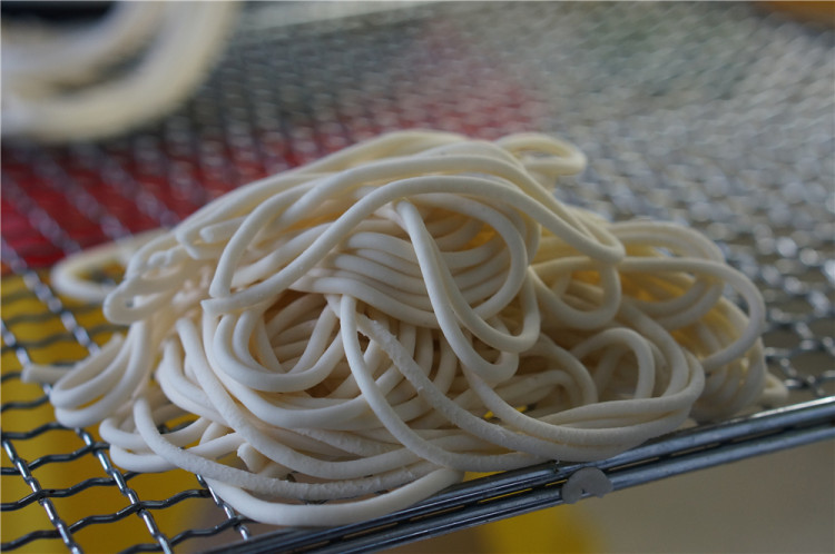 #盛夏餐桌#鸡蛋葱油面步骤8