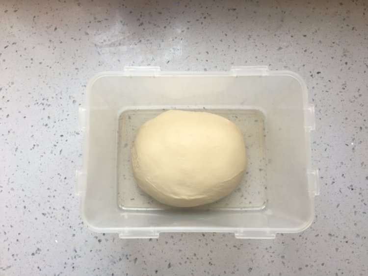 六一特制蜂蜜餐包步骤3