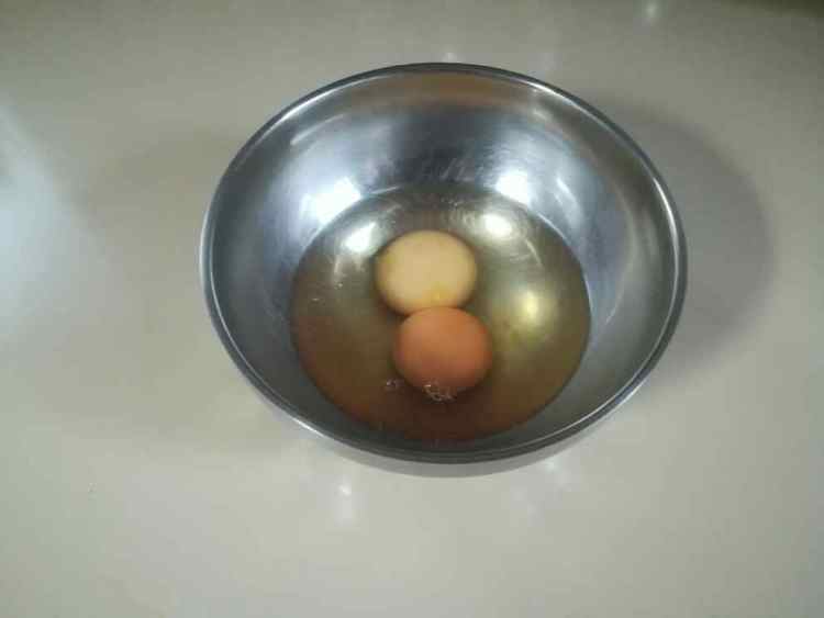 红芥菜鸡蛋汤步骤3