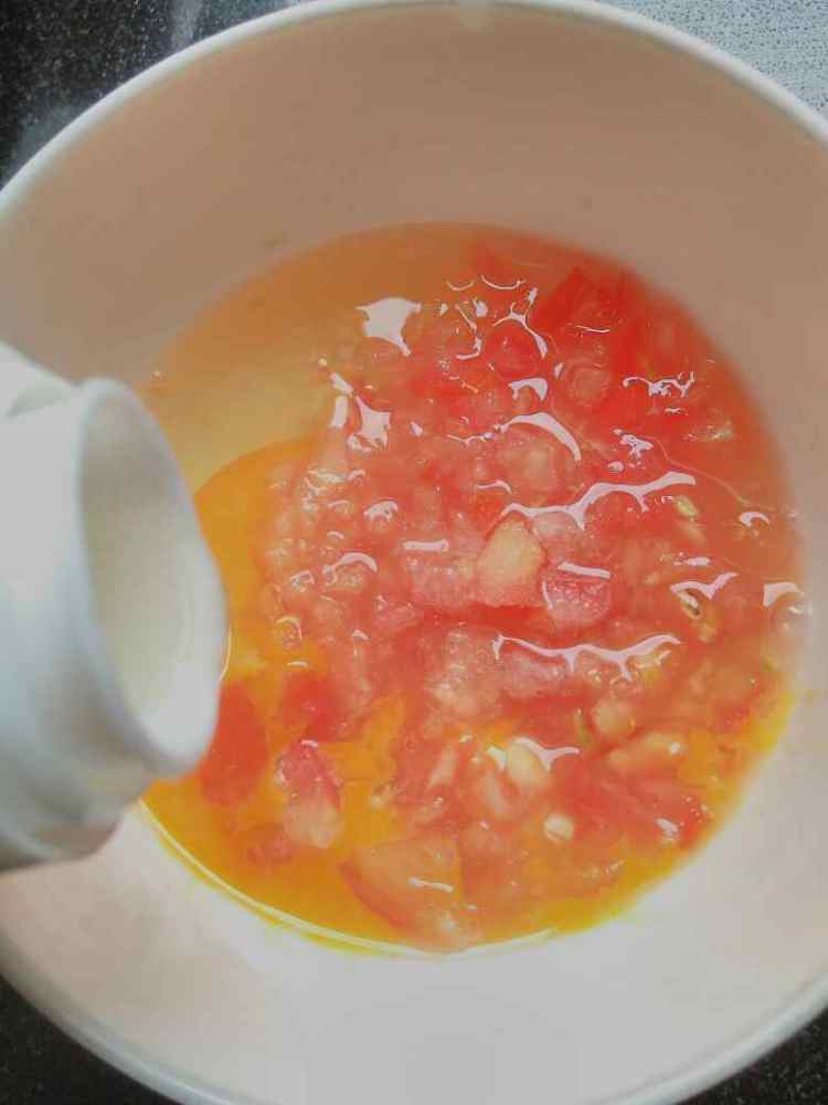 西红柿沫蒸蛋步骤6