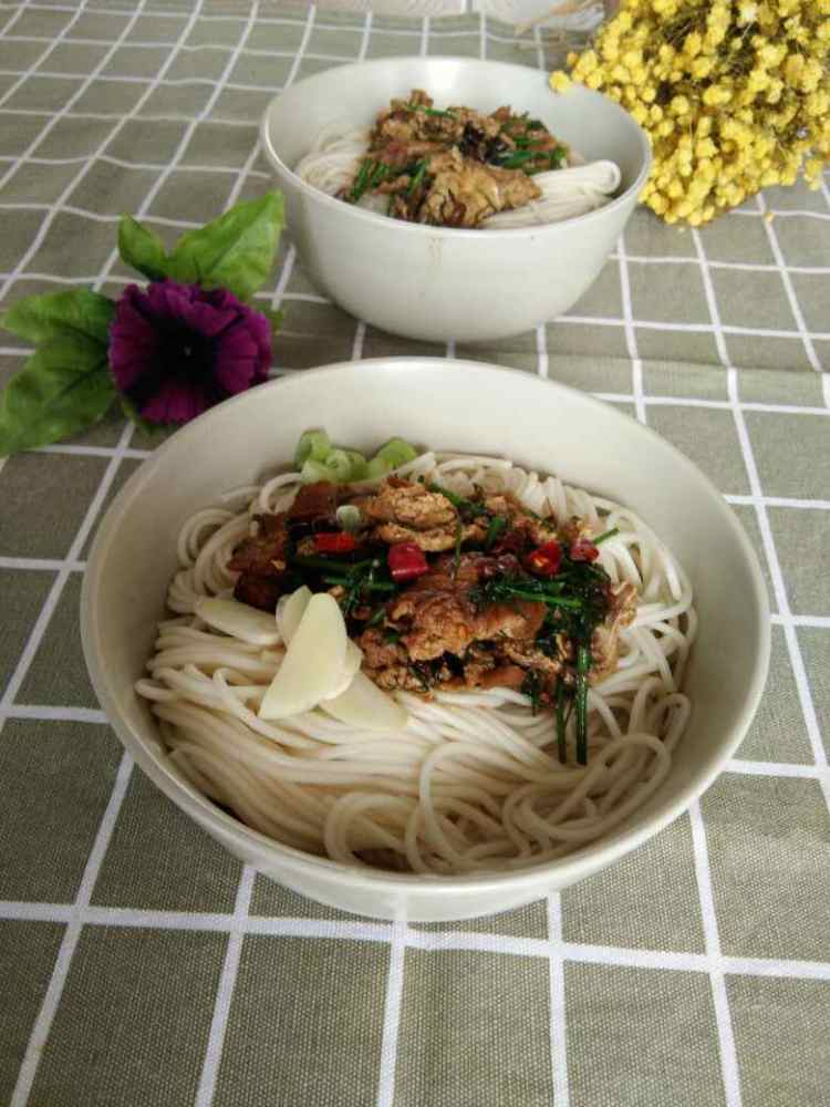 茴香鸡蛋酱过水面步骤10