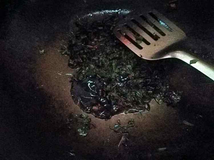红芥菜鸡蛋炒饭步骤5