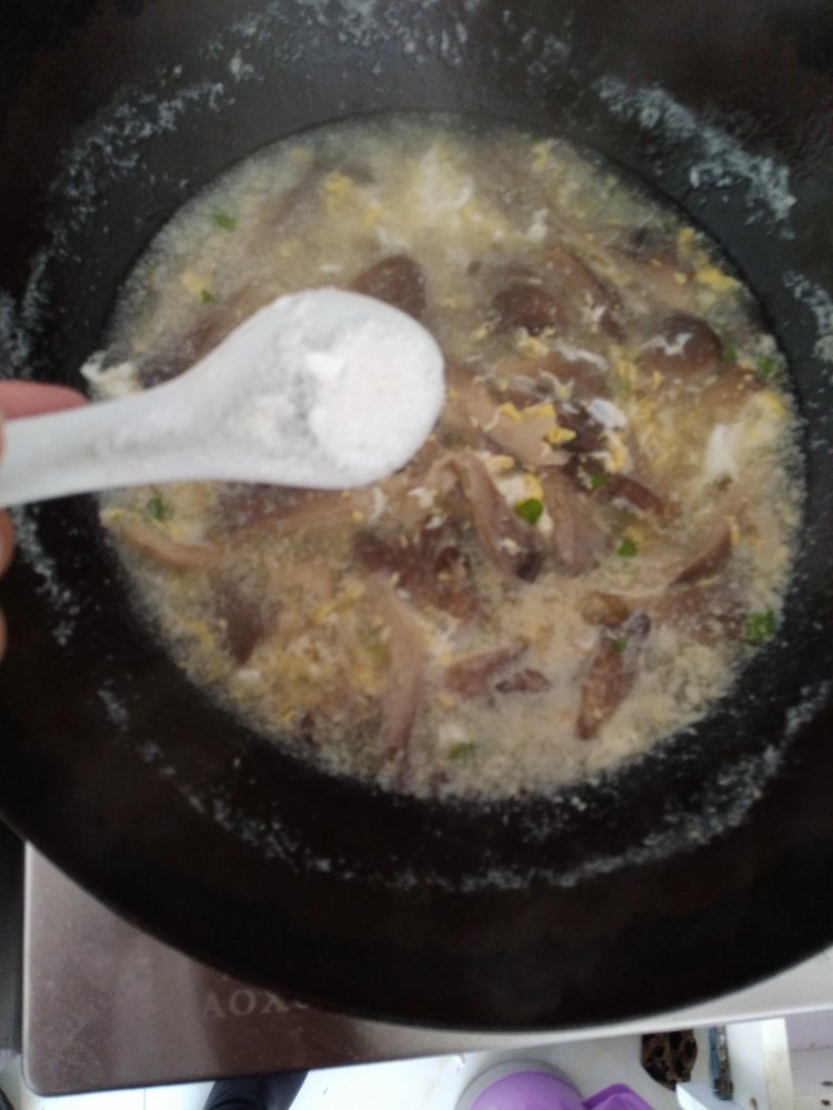 蘑菇汤步骤7