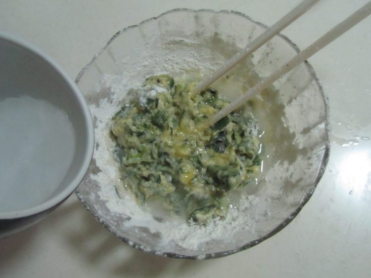 荆芥面托步骤5