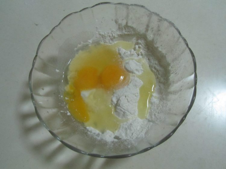 荆芥面托步骤3