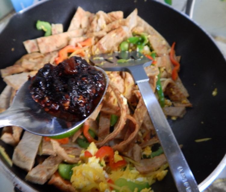 青椒鸡蛋炒饼步骤11