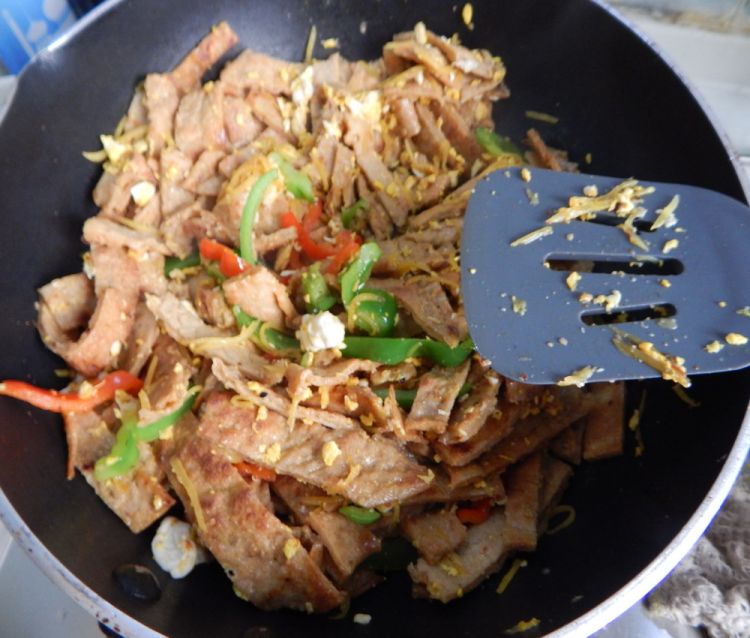 青椒鸡蛋炒饼步骤14