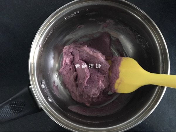 紫薯泡芙步骤4