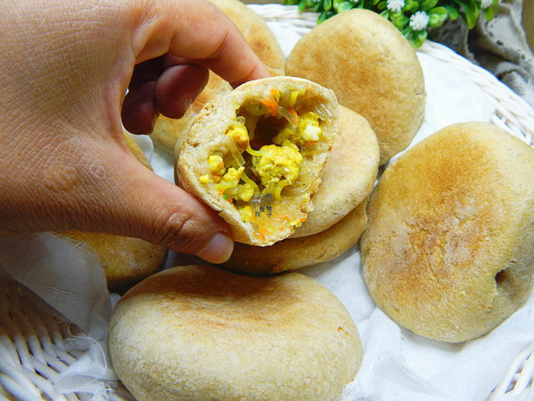 胡萝卜鸡蛋杂粮面饼步骤25