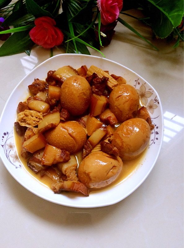 五花肉烧鸡蛋步骤8