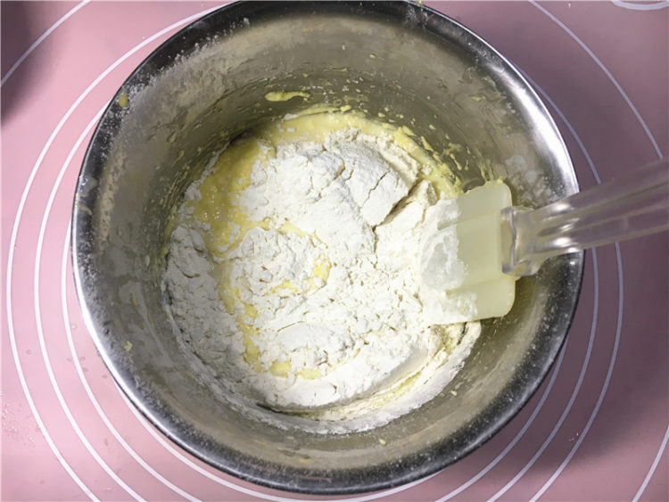 果酱蛋糕杯步骤6