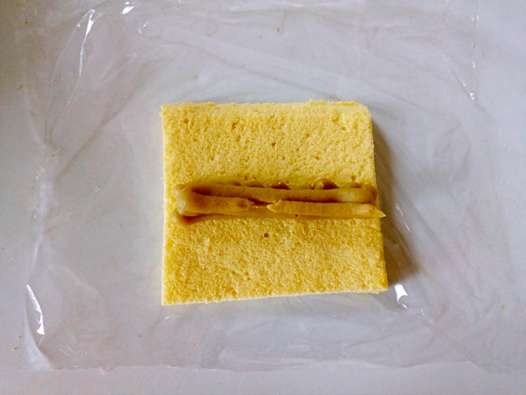 小黄人香蕉蛋糕卷步骤26
