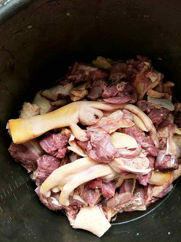 高压锅鸭肉步骤4