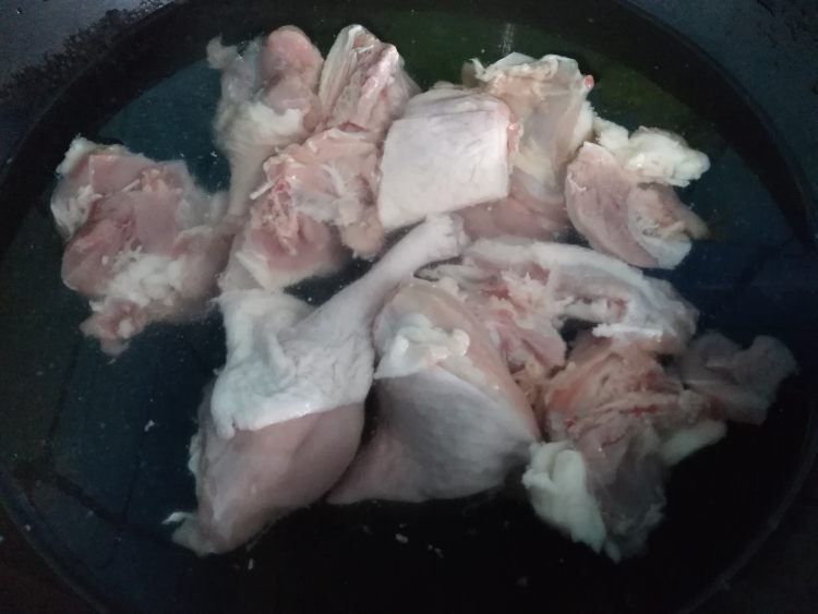 鸭肉炖香菇土豆步骤4
