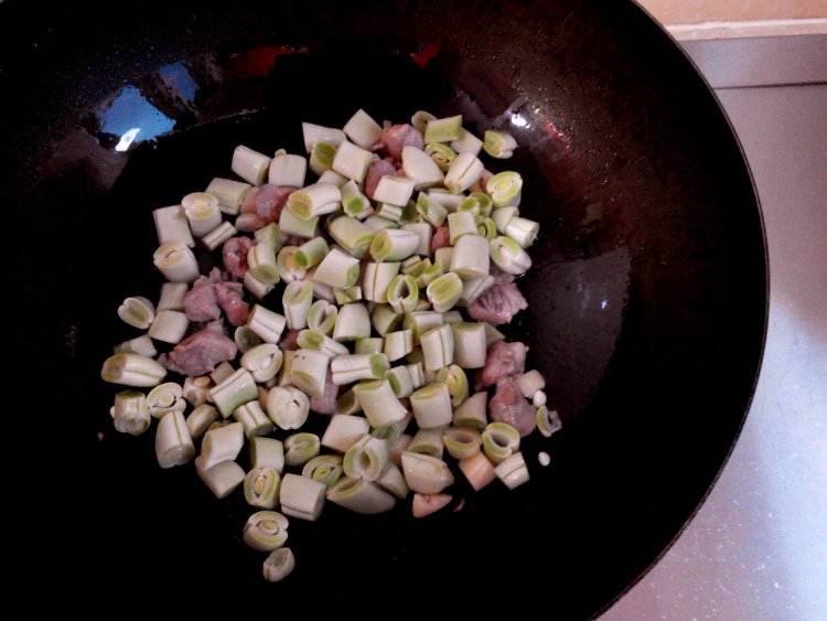双豆鲍菇鸭丁步骤4