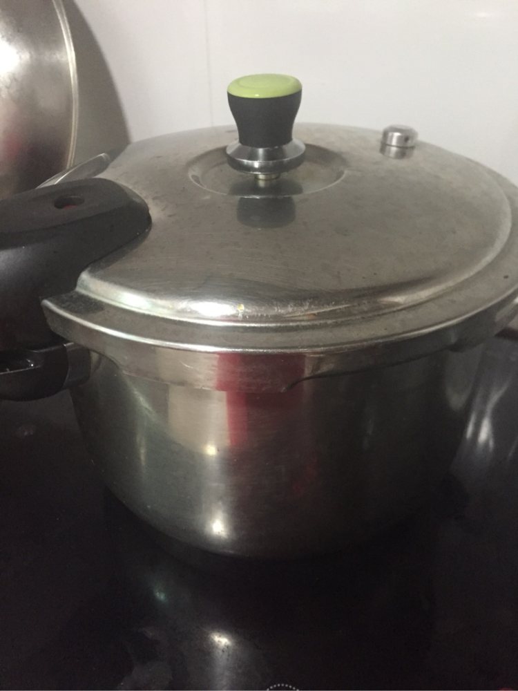 薏米鸭肉汤步骤3