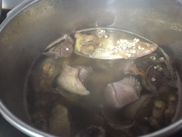薏米鸭肉汤步骤2